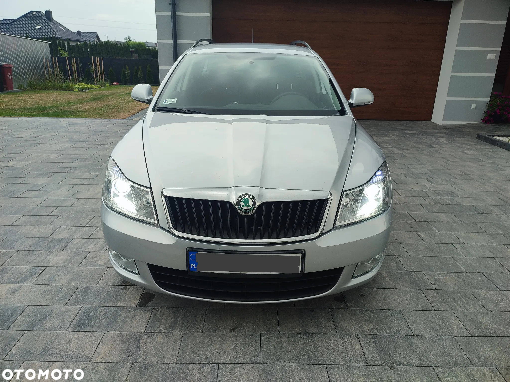 Skoda Octavia 1.6 TDI Ambiente - 8