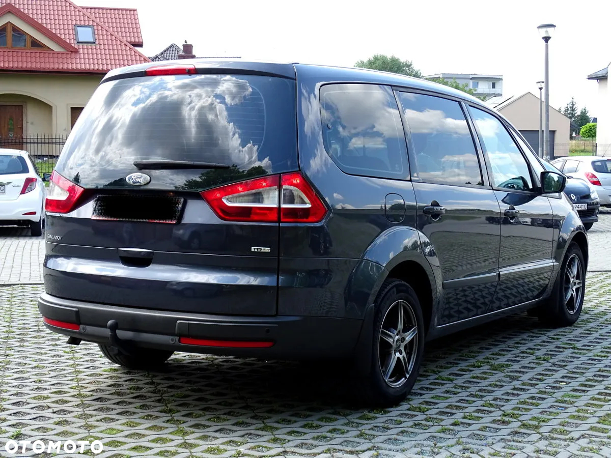Ford Galaxy 2.0 TDCi Ambiente - 6