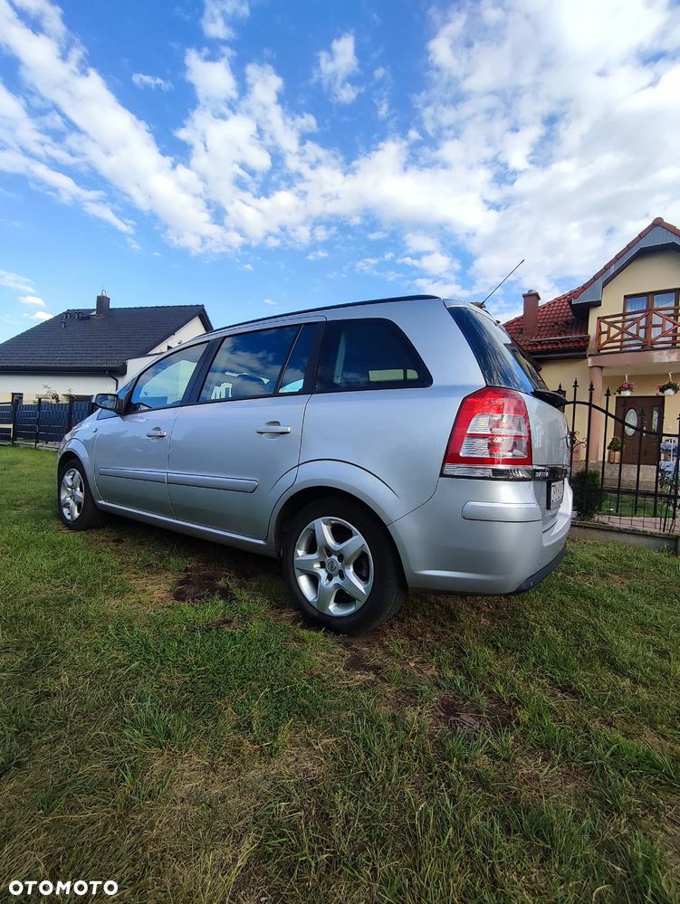 Opel Zafira 1.7 CDTI Enjoy - 4