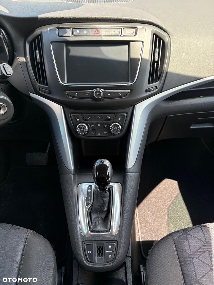 Opel Zafira 1.6 DIT Automatik 120 Jahre - 13