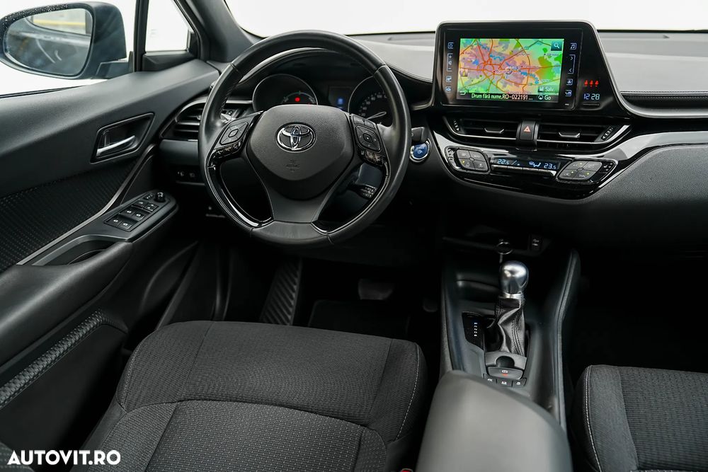 Toyota C-HR Style - 15