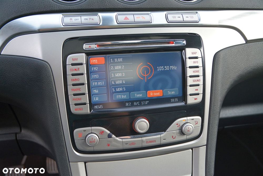 Ford S-Max - 19