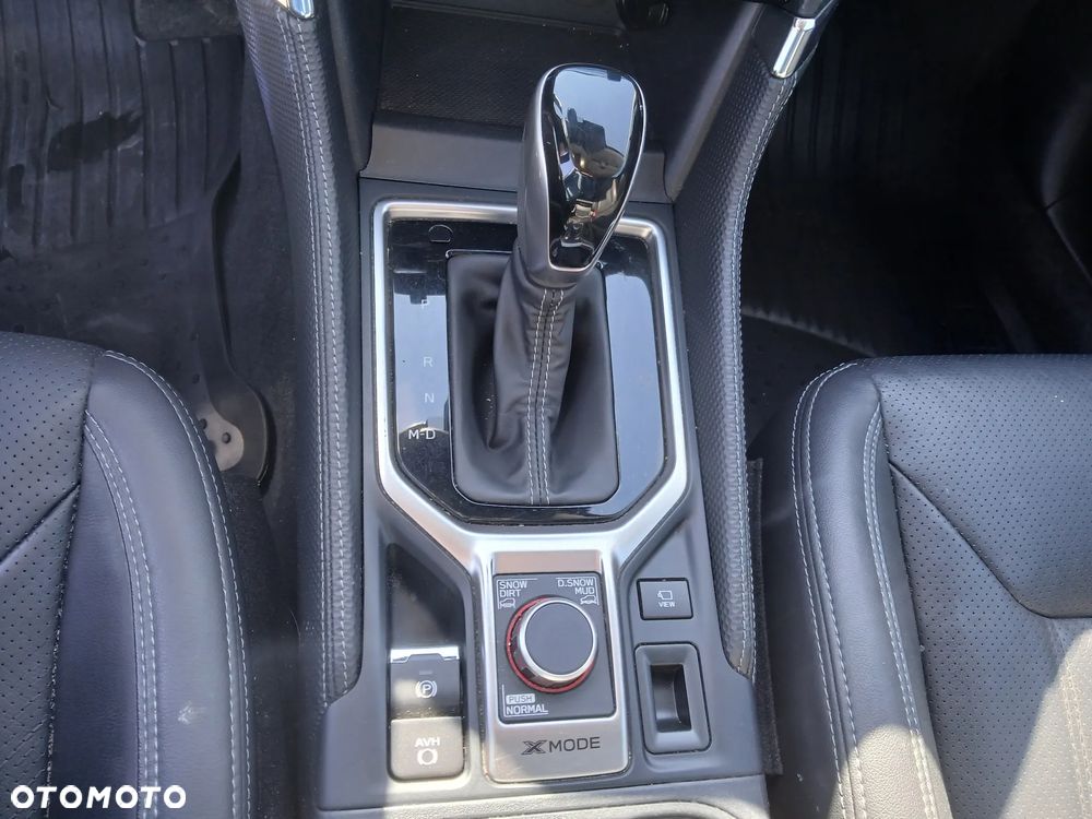 Subaru Forester 2.0i-L Platinum (EyeSight) Lineartronic - 25