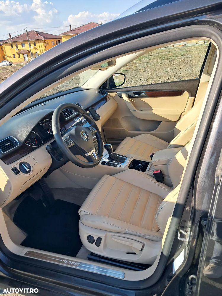 Volkswagen Passat 2.0 TDI BlueMotion Technology Highline DSG - 8