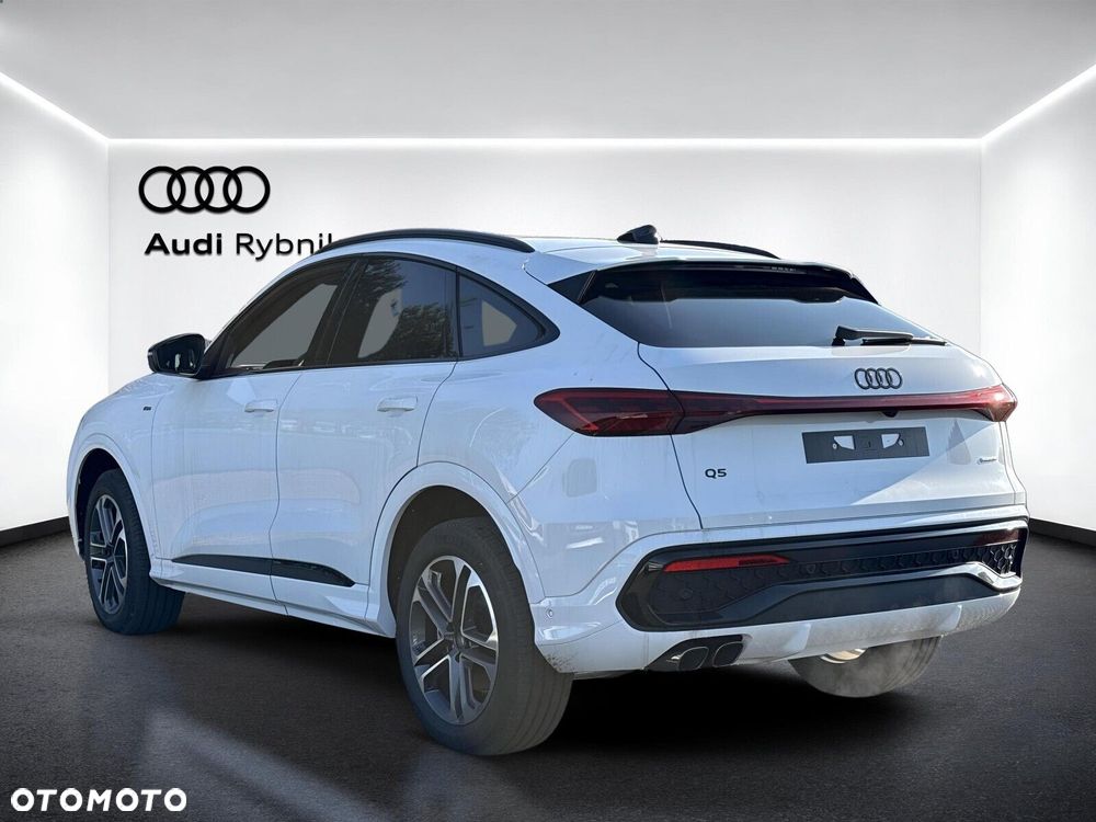 Audi Q5 Sportback - 3