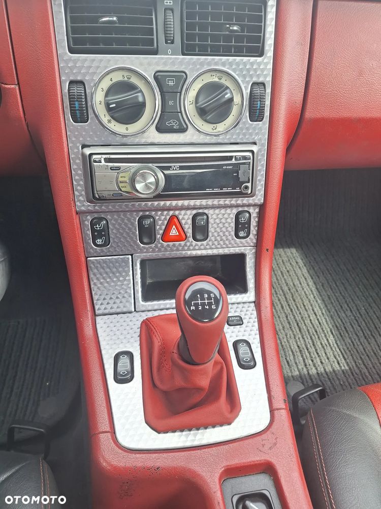 Mercedes-Benz SLK - 21