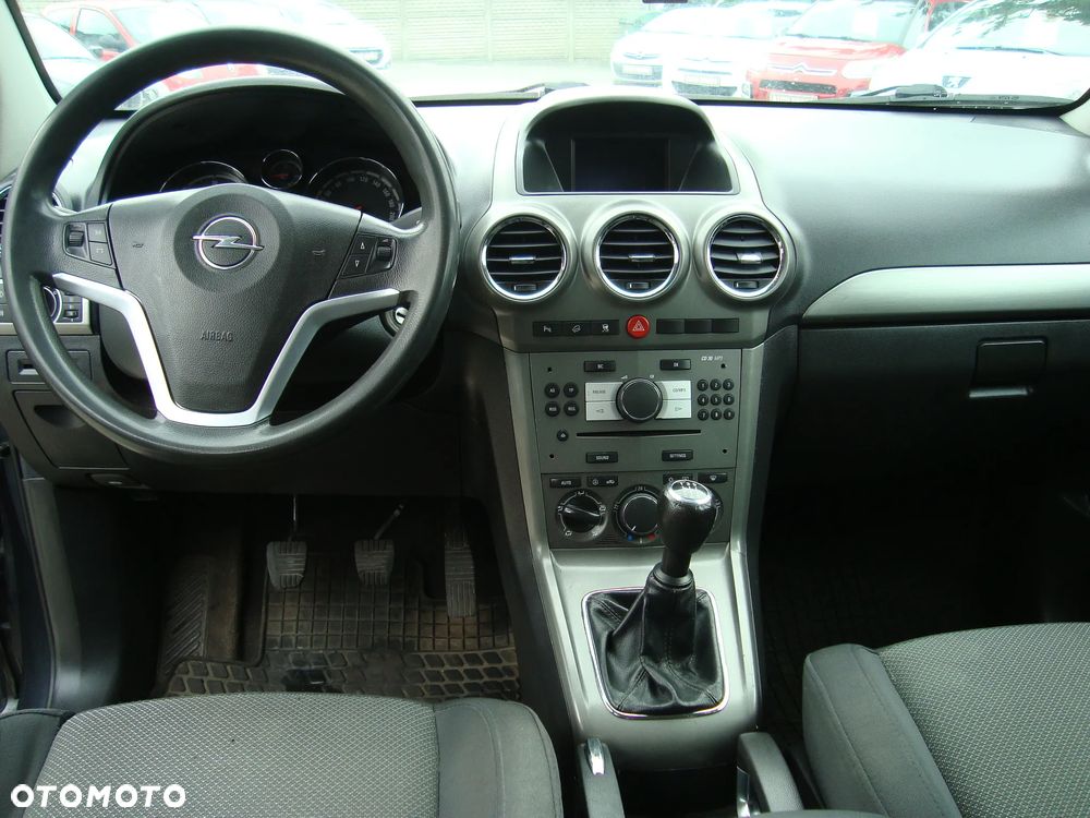 Opel Antara - 10
