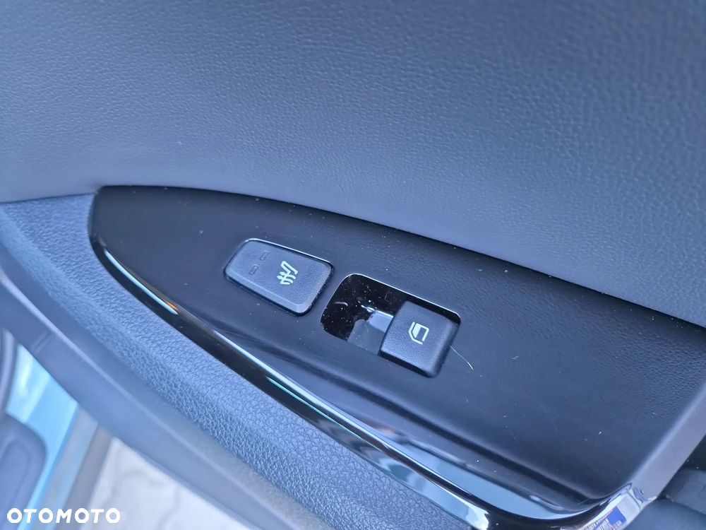 Kia Sportage 1.6 T-GDI HEV Business Line 4WD - 33