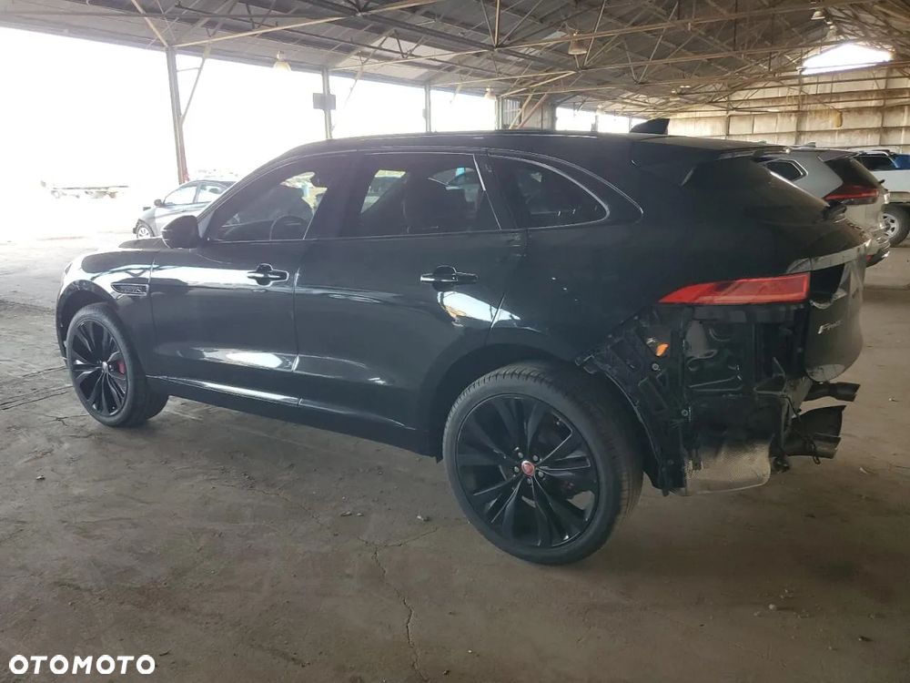 Jaguar F-Pace 3.0 V6 AWD S - 3