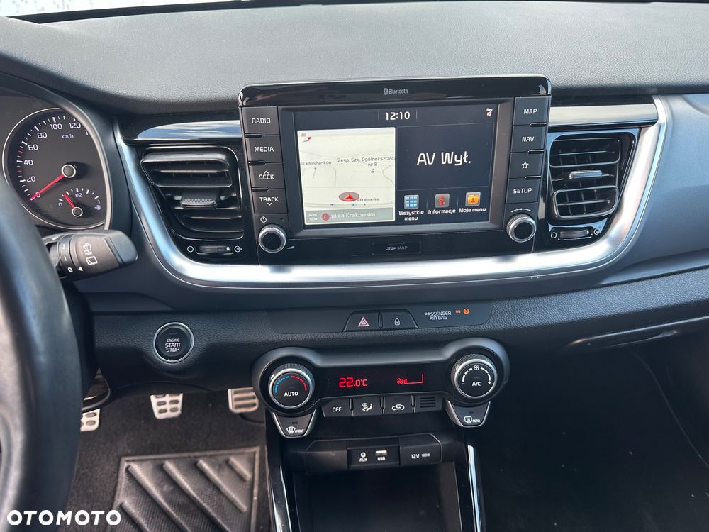 Kia Stonic - 28