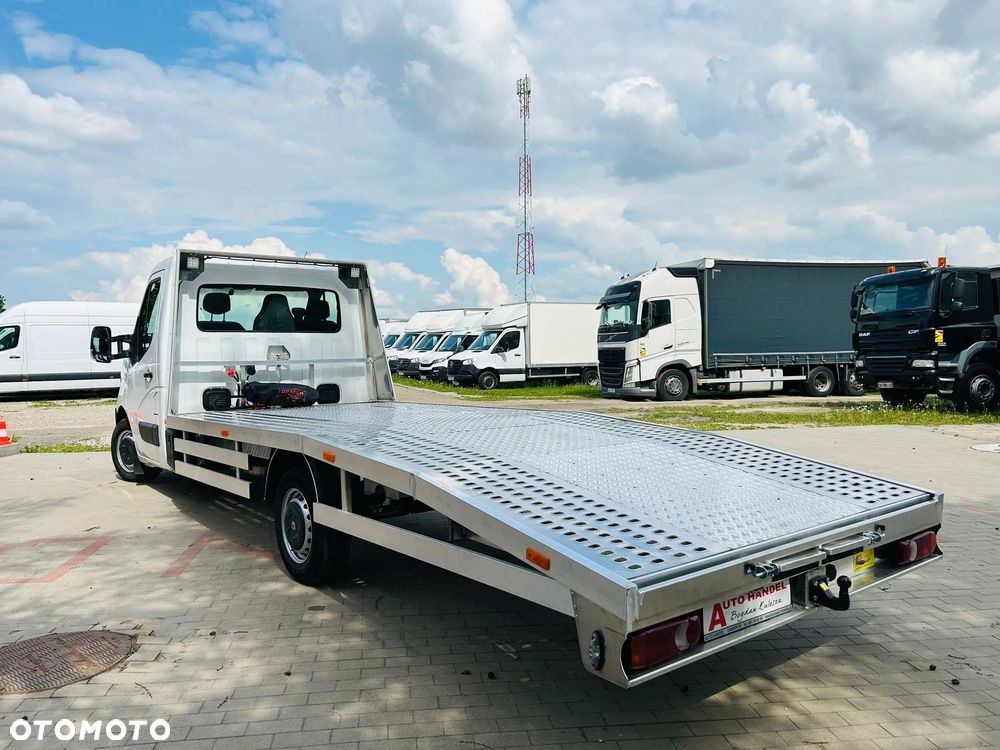 Nissan NV400 - 5