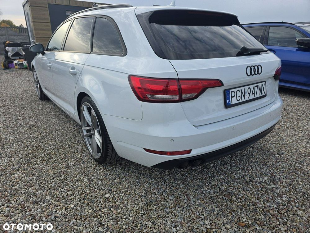 Audi A4 Avant 2.0 TDI DPF multitronic S line Sportpaket - 23