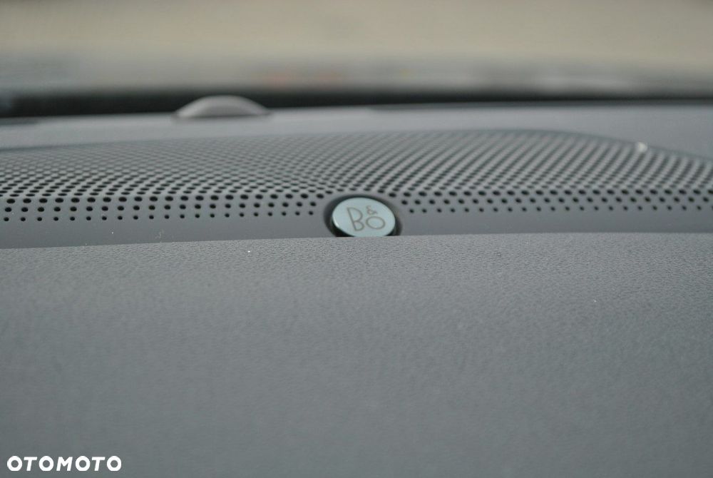 Ford Kuga 2.5 FHEV FWD Titanium X - 38