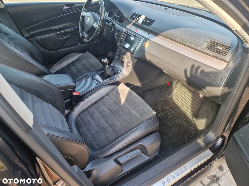Volkswagen Passat 1.9 TDI Comfortline - 14