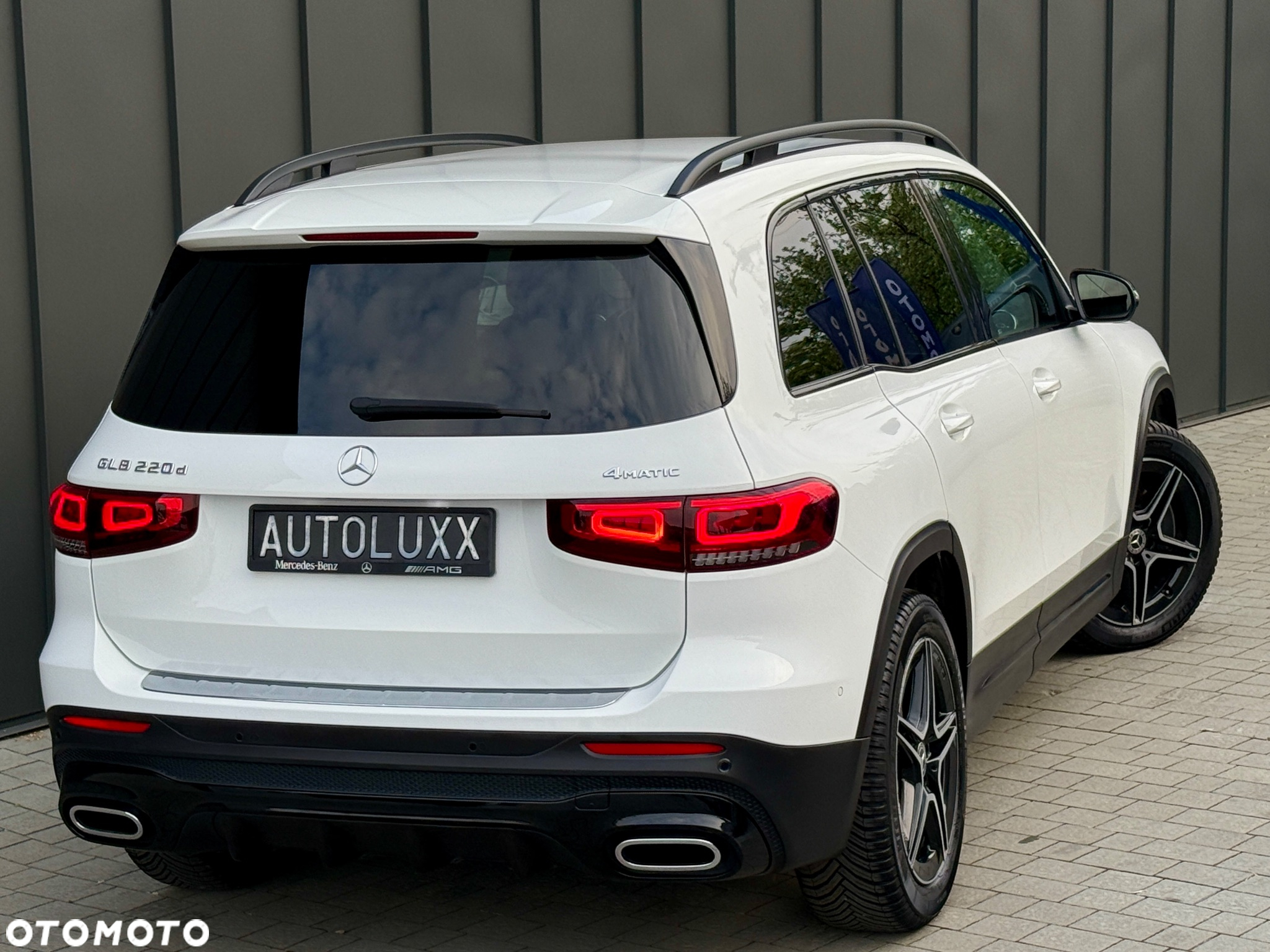 Mercedes-Benz GLB 200 d 4-Matic AMG Line 8G-DCT - 25