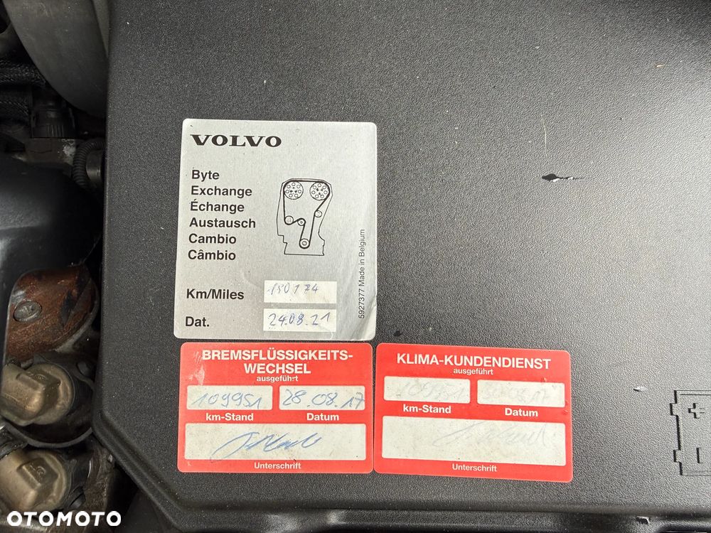 Volvo V60 D3 Momentum - 36