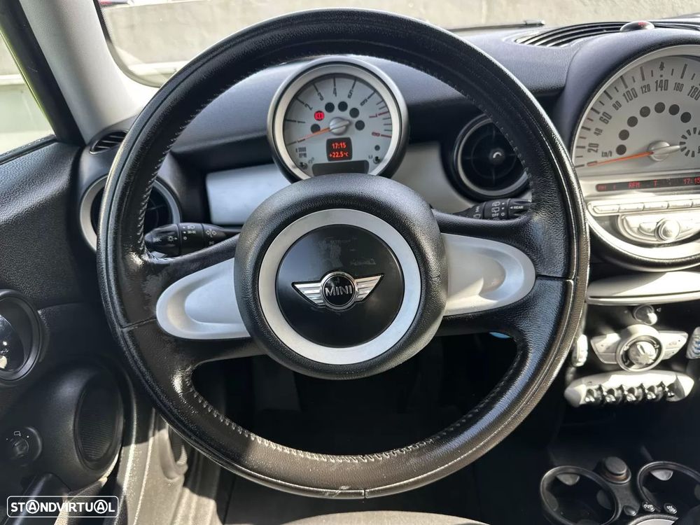 MINI 3 Portas One 1.4 - 33