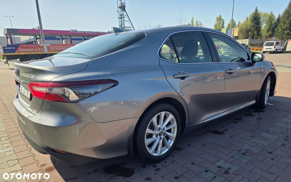 Toyota Camry 2.5 Hybrid Comfort CVT - 4