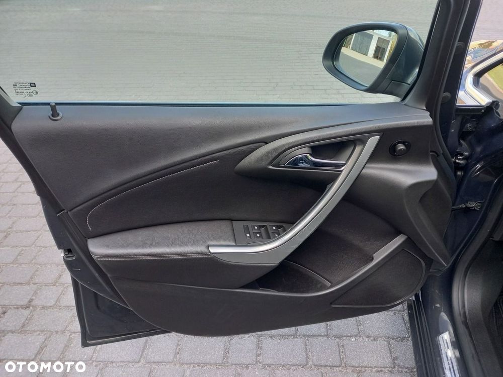 Opel Astra 1.4 Innovation - 29