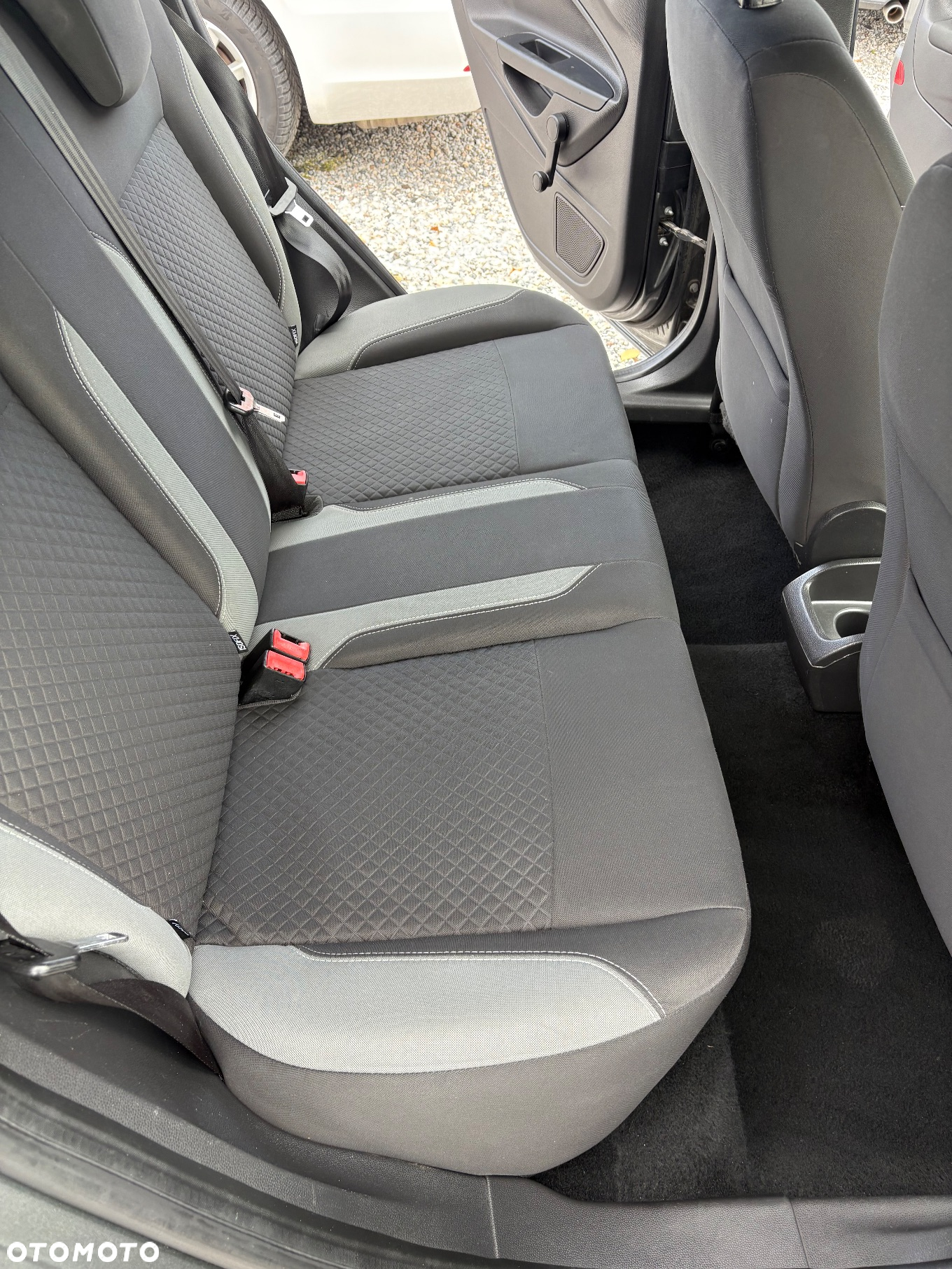 Ford Fiesta - 13