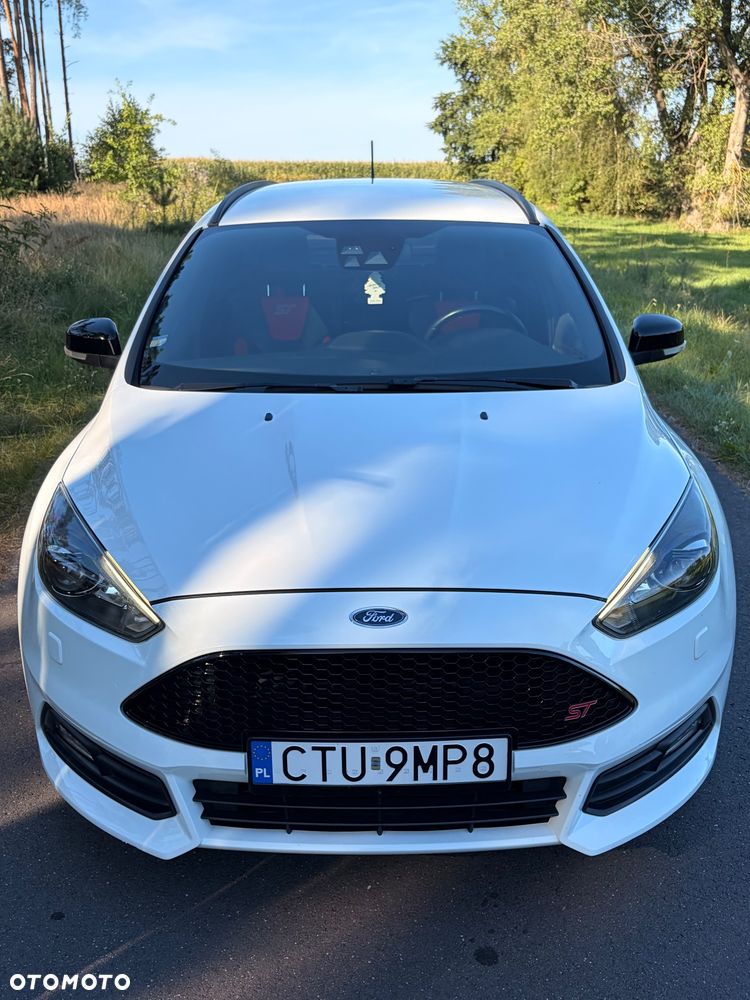 Ford Focus 2.0 EcoBoost ST-2 - 6