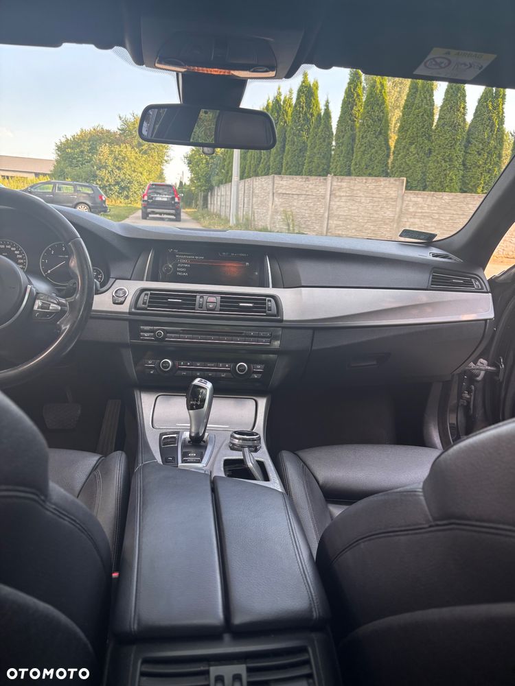 BMW Seria 5 520d Luxury Line - 31