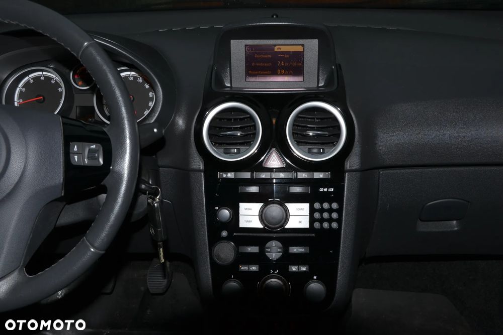 Opel Corsa 1.4 16V Color Elegance - 9