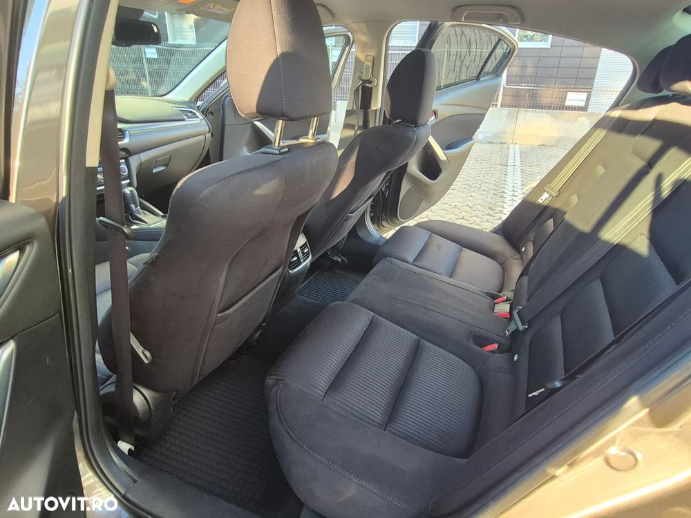 Mazda 6 G165 AT Attraction - 13