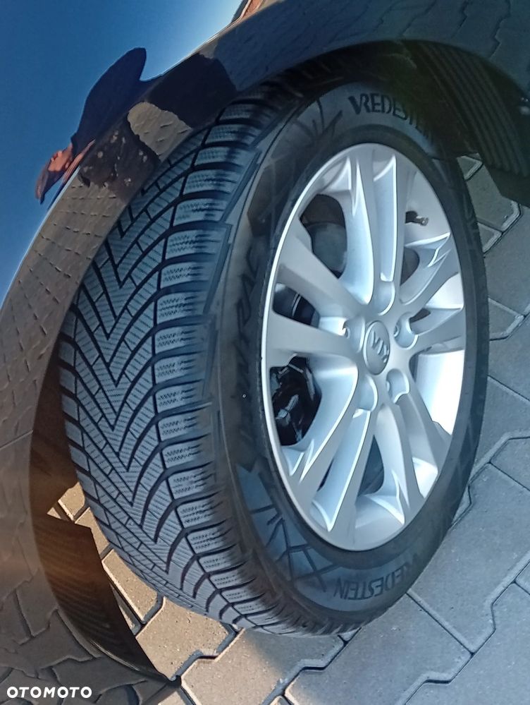 Kia Ceed - 4