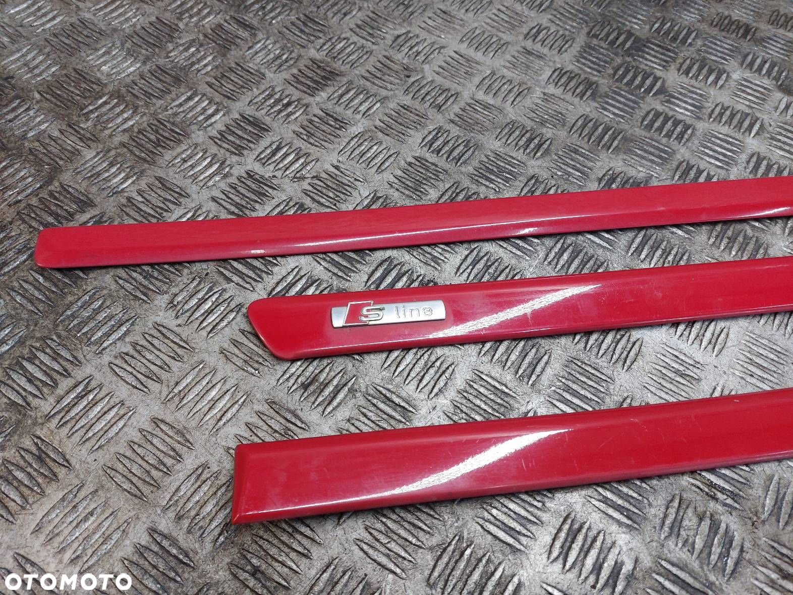 LISTWY DRZWI ŚRODKOWE AUDI A4 B6 2.0 20V ALT LY3J 8E0853963 8E0853964 - 2
