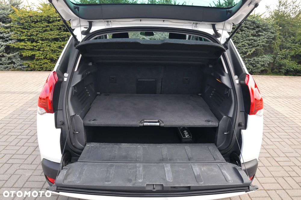 Peugeot 3008 1.6 BlueHDi Style S&S - 35