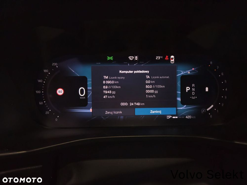 Volvo XC 40 - 25