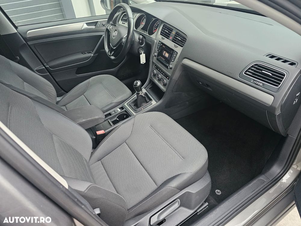 Volkswagen Golf Variant 1.6 TDI BlueMotion Technology Comfortline - 9