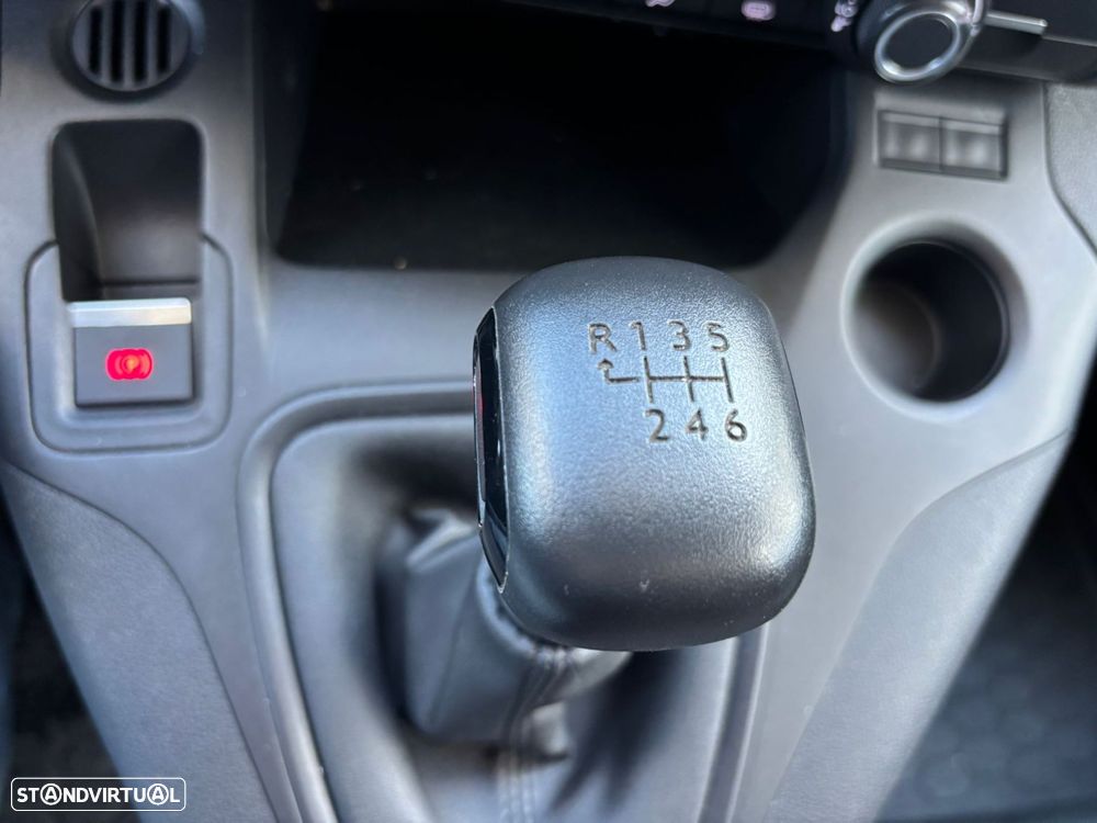 Opel Combo 1.5 102cv 3 LUG - LONGA - AC - IVA DEDUTÍVEL - 56