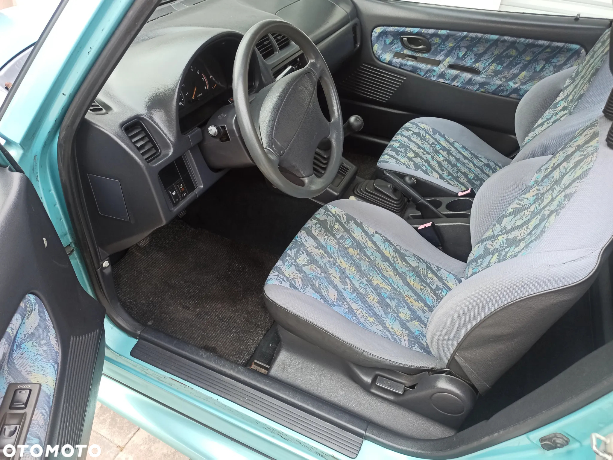 Suzuki Vitara 1.6 JX - 12