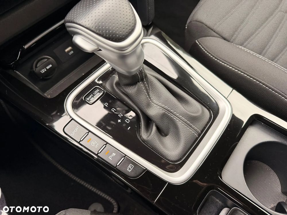 Kia ProCeed 1.5 T-GDI DCT7 OPF (48V Mild Hybrid) GT Line - 23