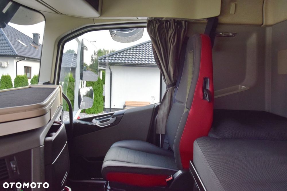 Volvo FH 500 Globetrotter XL - 25