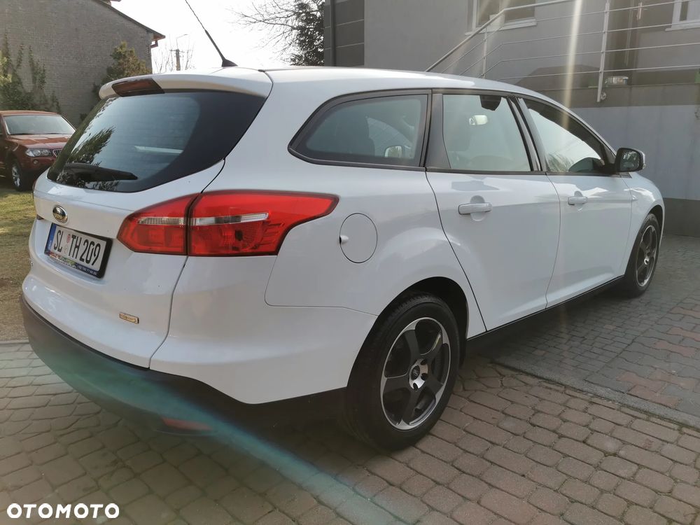 Ford Focus 1.0 EcoBoost 99g Trend Sport - 18