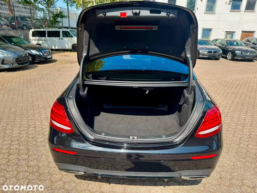 Mercedes-Benz Klasa E 200 9G-TRONIC Avantgarde - 12