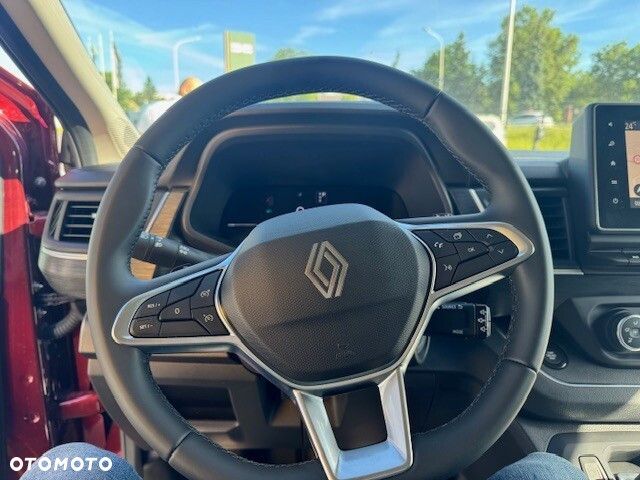 Renault Trafic - 11