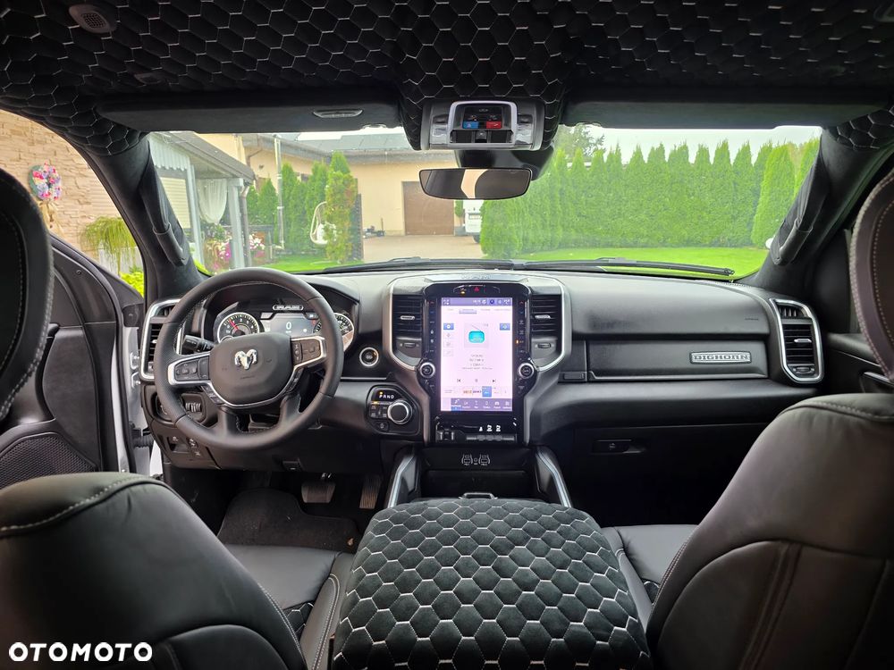 RAM 1500 - 16