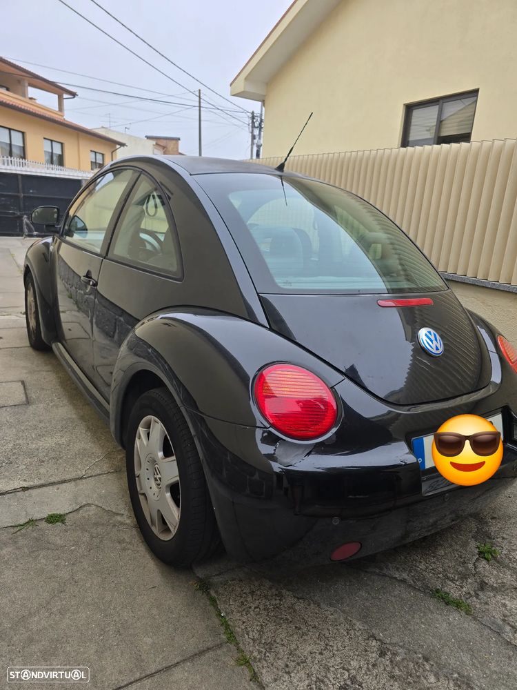 VW New Beetle - 2