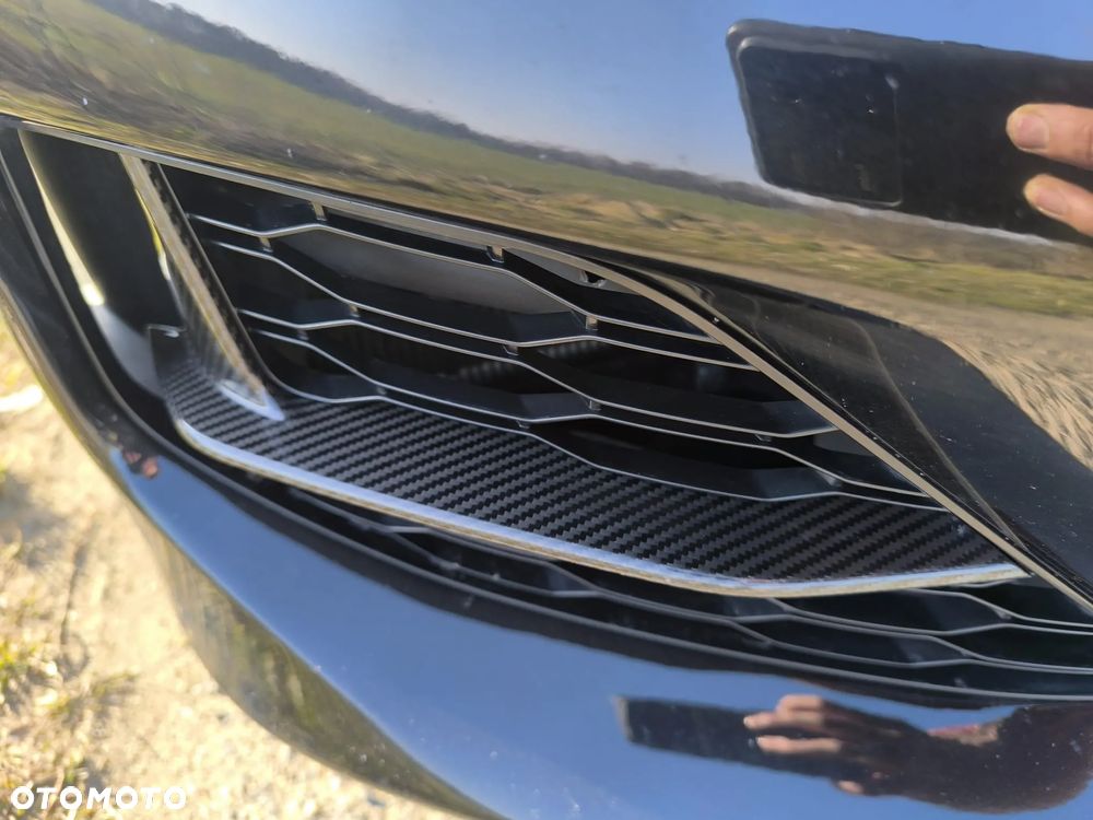 BMW Seria 8 M850i xDrive - 28