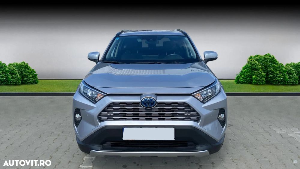 Toyota RAV4 - 5