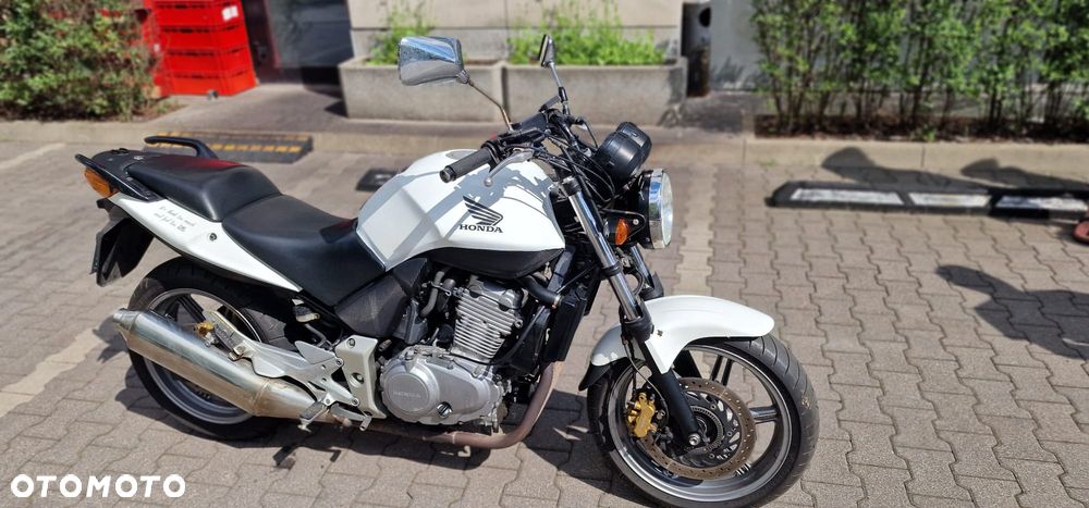 Honda CBF - 27