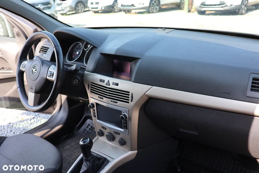 Opel Astra 1.6 Active - 10