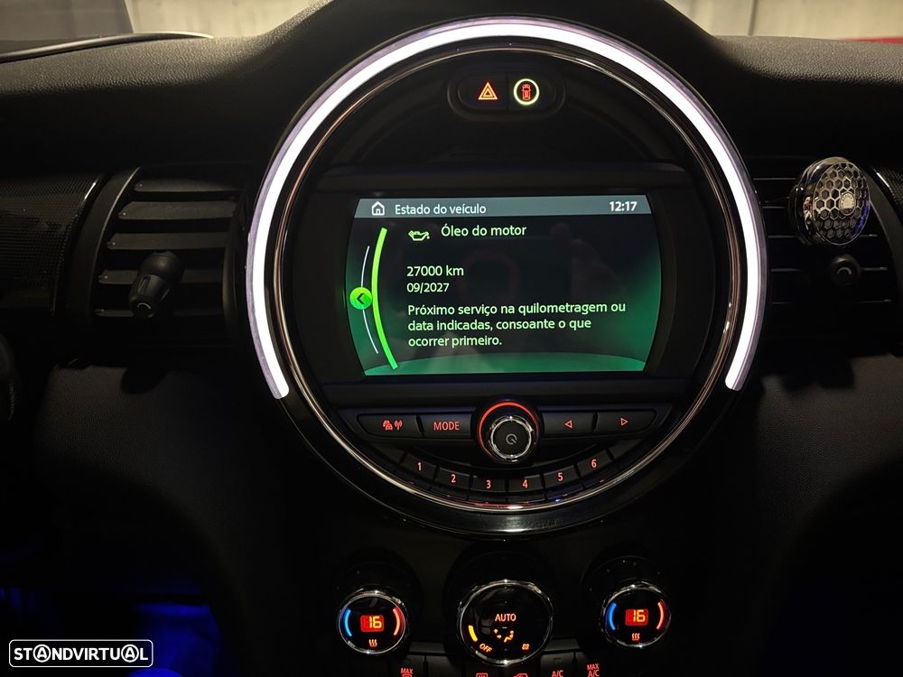 MINI 5 Portas Cooper Auto - 11