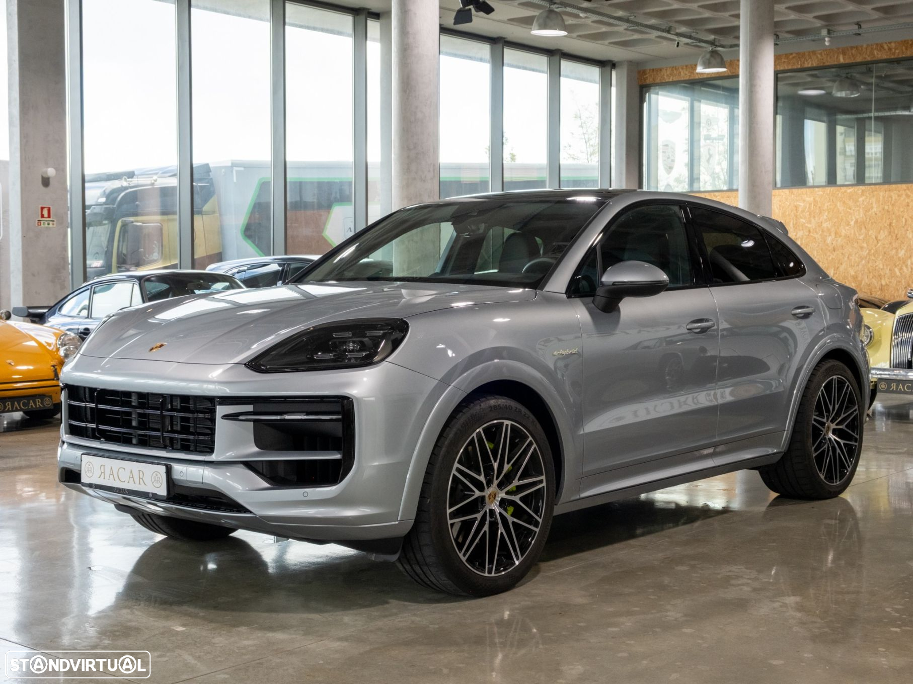 Porsche Cayenne Coupé E-Hybrid - 6