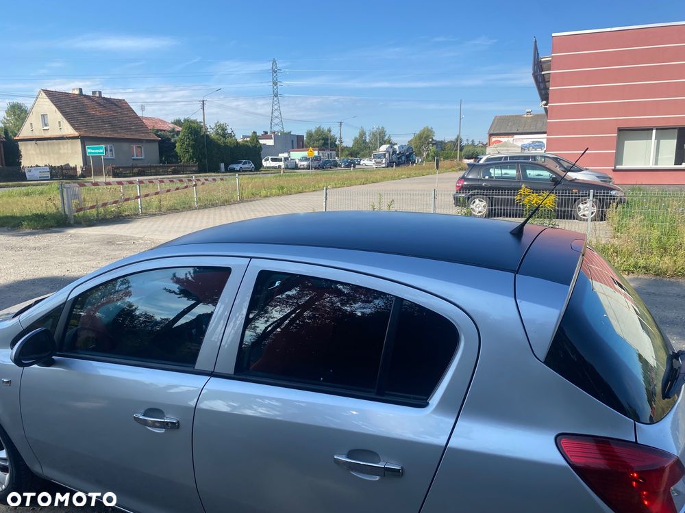 Opel Corsa 1.2 16V Color Edition - 24