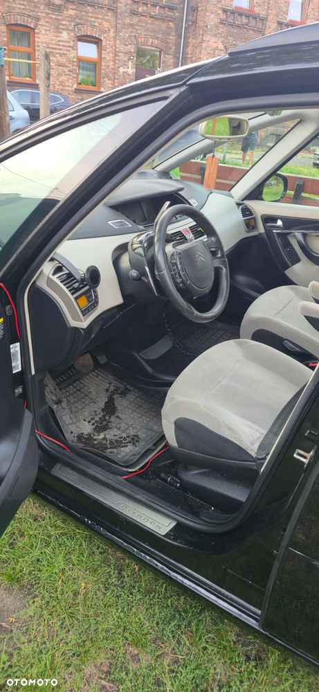 Citroën C4 Grand Picasso 2.0 HDi Exclusive - 4